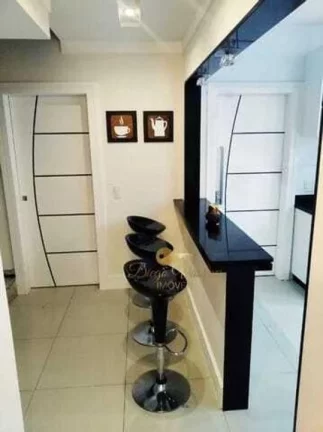 Imagem Casa em Condomínio para Venda em Teresópolis / RJ no bairro Quebra Frascos