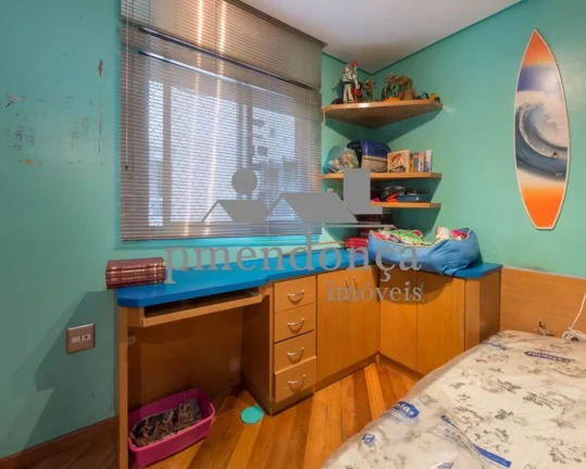 Imagem Apartamento a venda em Higienópolis, amplo e iluminado com 122 m² de área útil.