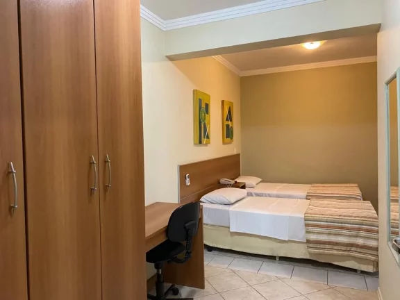 Imagem Excelente apartamento mobiliado para locação ou venda com ótima localização, 1 dormitório suí...