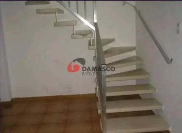 Imagem Sobrado à venda 2 Quartos, 1 Suite, 1 Vaga, 160M², Cerâmica, São Caetano do Sul - SP