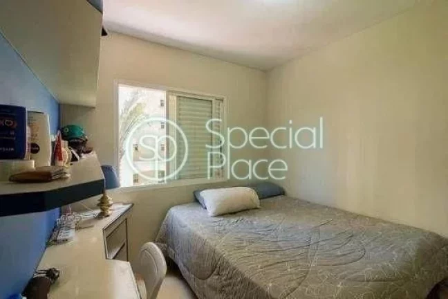 Imagem Moema Pássaros - Ótima localização Apartamento com bastante luz natural, dormitórios e cozinha ...