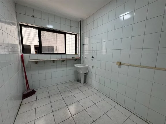 Imagem Apartamento à Venda em Guilhermina, Praia Grande - SP