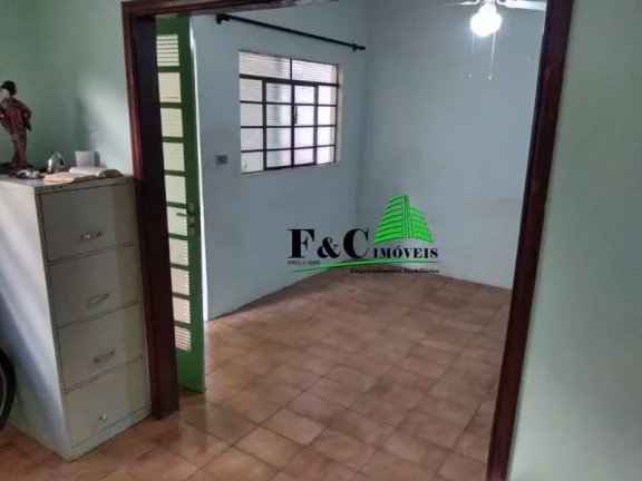 Imagem Casa para Venda em Limeira, Jardim Nossa Senhora do Amparo, 3 dormitórios, 1 banheiro, 1 vaga