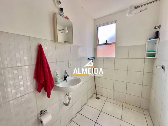 Imagem Apartamento com 2 dormitórios à venda, 47 m² por R$ 150.000,00 - Jardim Araucaria - Rio Claro/SP