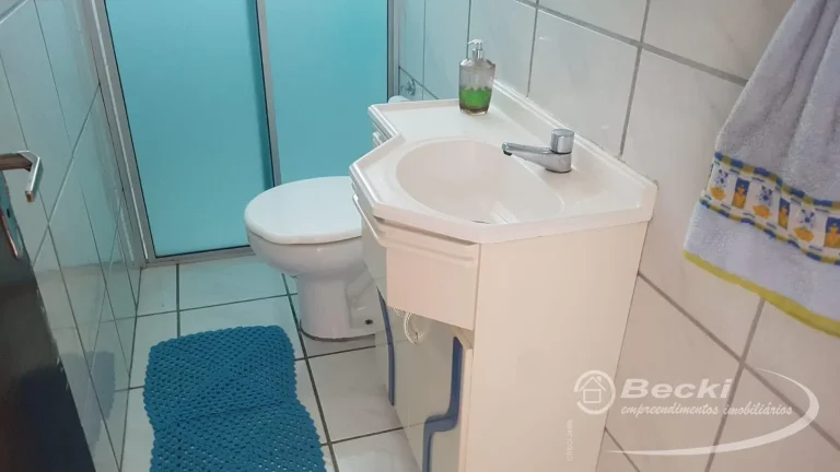 Imagem Casa no bairro Guanabara - Joinville