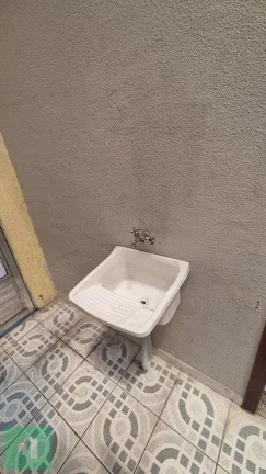 Imagem Casa para alugar em São Bernardo do Campo, Taboão, com 2 quartos
