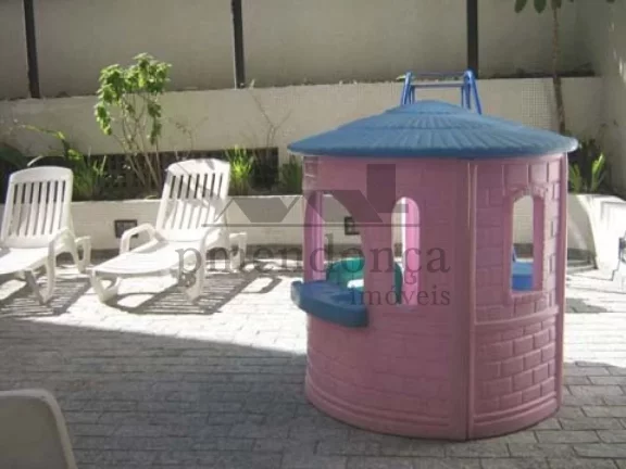 Imagem Apartamento na Rua Maranhão com 180m², 3 quartos (2 suítes) e 3 vagas.