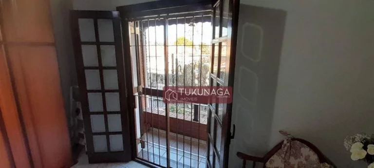 Imagem Sobrado com 3 quartos à venda, 192 m² por R$ 590.000 - Vila Galvão - Guarulhos/SP