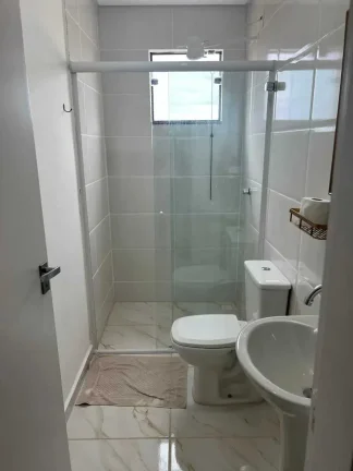 Imagem Apartamento mobiliado com 2 dormitórios e 1 vaga de garagem em Balneário Piçarras