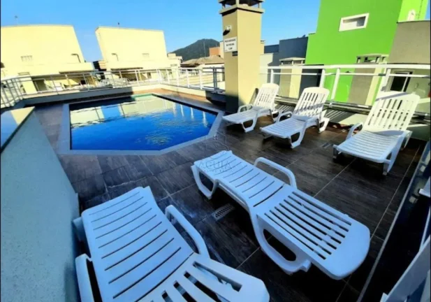 Imagem Excelente Apartamento na Praia do Itaguá!