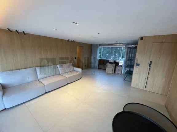 Imagem Apartamento no coração do Tatuapé, São Paulo-SP: 3 quartos, 3 suítes, 3 salas e 3 vagas de garagem!