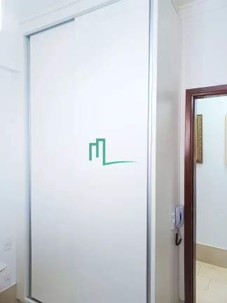 Imagem VENDE- SE APARTAMENTO - EDIFÍCIO BOULEVARD - CENTRO