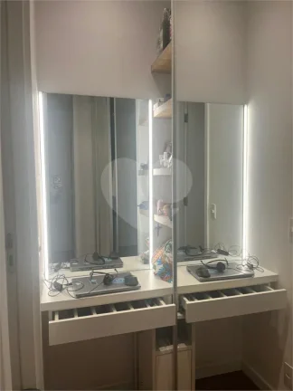 Imagem Apartamento à venda ou para alugar com 2 quartos, sendo 1 suíte, no condomínio You Collection Alves Guimarães, São Paulo - SP