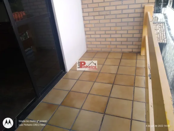 Imagem Casa no Itaigara com 4 4 sendo 2 suites
