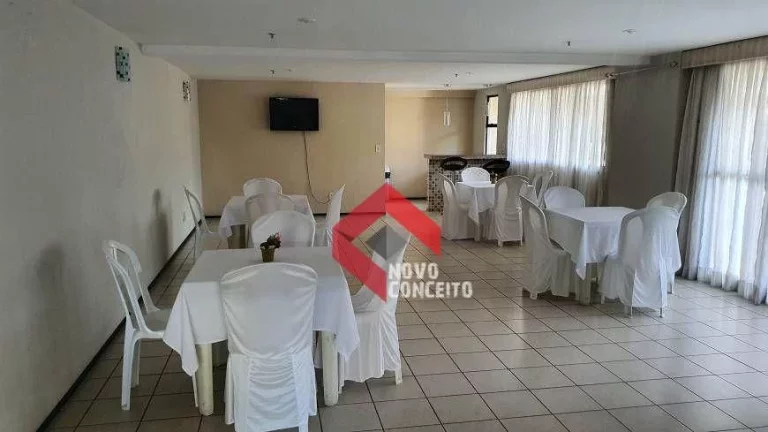 Imagem Apartamento com 2 dormitórios à venda, 80 m² por R$ 550.000 - Meireles - Fortaleza/CE
