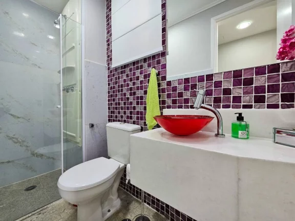 Imagem Deslumbrante Cobertura de 5 Quartos com Vista para Serra no Módulo 7.