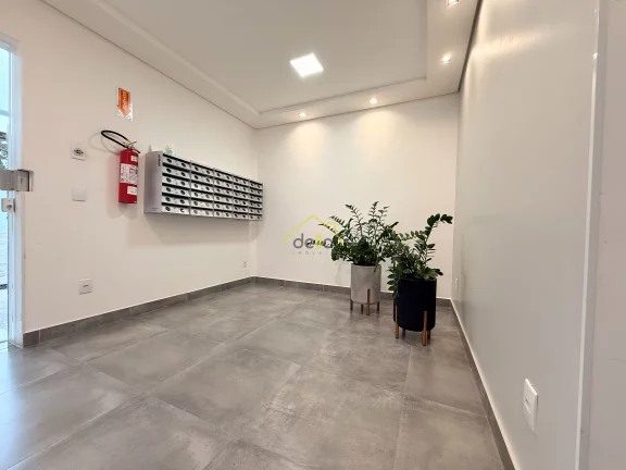 Imagem Apartamento mobiliado em andar alto Porteira Fechada no Iririú próximo da Igreja São Sebastião!!
