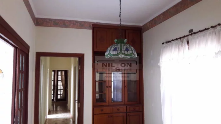 Imagem Casa com 3 dormitórios para alugar, 170 m² por R$ 4.770,00/mês - Jardim Chapadão - Campinas/SP