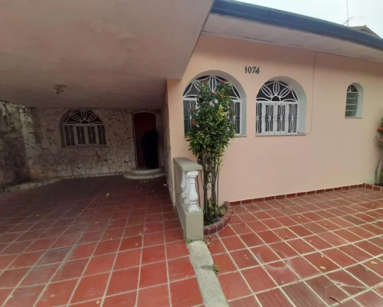 Imagem Casa Térrea 3 dormitórios - 3 Vagas - Parque Continental