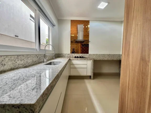 Imagem Casa térrea, 3 dormitórios ( 3 suítes), 4 vagas, Jardim do Golfe, Urbanova.