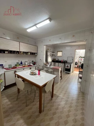 Imagem Casa em Condomínio - 3 Dorms - 2 Vagas
