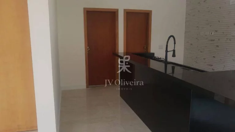 Imagem Casa em condomínio à venda, 300 m², 3 suítes, 4 banheiros, 4 vagas - Jardim Caiapia - Cotia/SP