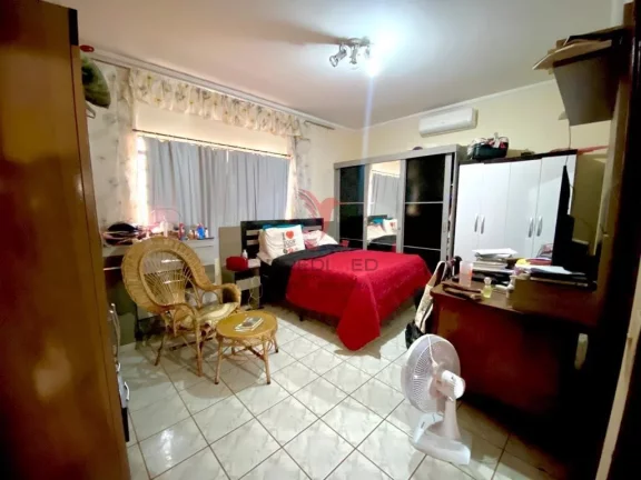 Imagem Casa 4 Suítes no Bairro Seminário - Próximo UCDB - Oportunidade!