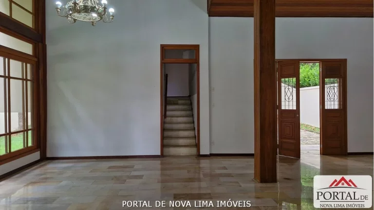 Imagem Casa a venda no condomínio Ipê da Serra, casa com armário e área de lazer com piscina. Venha conhecer no Portal de Nova Lima Imóveis - 31.98511-8000