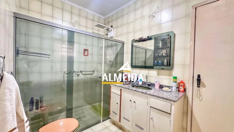 Imagem Casa com 3 dormitórios à venda, 180 m² por R$ 450.000,00 - Centro - Santa Gertrudes/SP