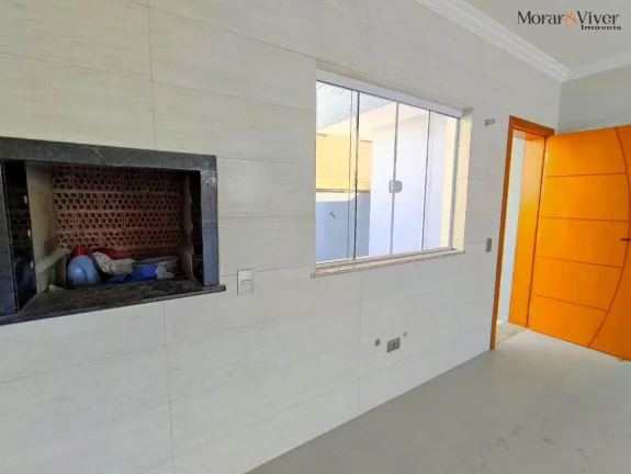 Imagem Casa para Venda em São José dos Pinhais, Iná, 3 dormitórios, 1 suíte, 2 banheiros, 5 vagas