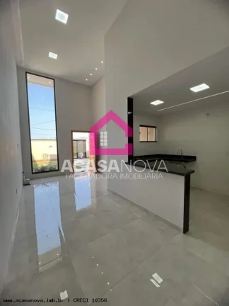 Imagem Casa para Venda em Maricá, Jardim Atlântico Leste (Itaipuaçu), 3 dormitórios, 1 suíte, 1 banheiro, 2 vagas