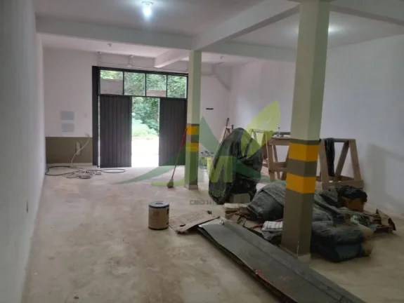 Imagem Bela Casa casa em Terra Preta com área comercial à venda