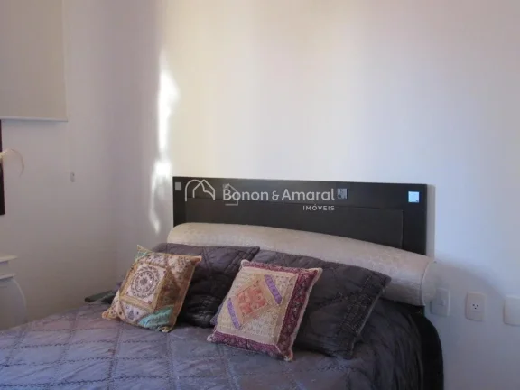 Imagem Em uma das ruas mais tranquilas e charmosas do Cambuí, este apartamento oferece privacidade total, ...