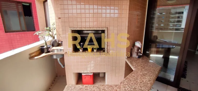 Imagem Buscando aquele apartamento amplo com 3 suítes e no Centro de Joinville? Sua busca termina aqui, es...