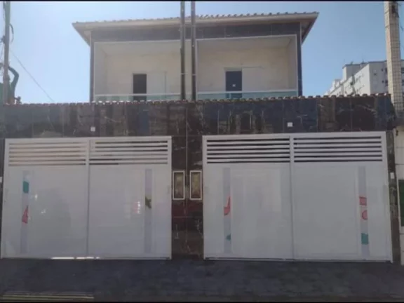 Imagem Sobrado com 3 dormitórios à venda, 130 m² por R$ 850.000,00 - Ocian - Praia Grande/SP