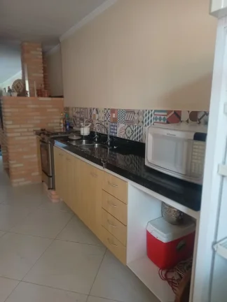 Imagem Casa Comercial de Alto Padrão na Vila Trujillo Sorocaba-SP 4 Quartos, 3 Salas, 4 Vagas de Garagem 559,00 m²
