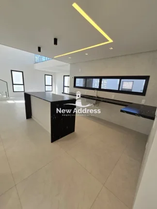 Imagem Casa de alto padrão com 4 quartos e 2 suítes à venda em Morada do sol - Vila Velha