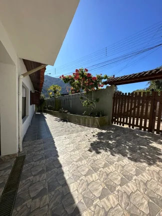 Imagem Sobrado com 115 m² no Saco da Ribeira em Ubatuba!