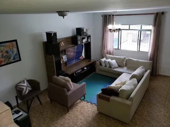 Imagem Sobrado com 4 dormitórios à venda, 240 m² por R$ 580.000,00 - Aeroporto - Guarulhos/SP