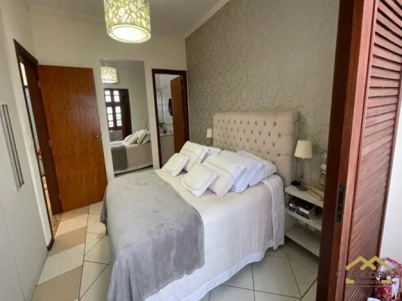 Imagem CASA ASSOBRADADA COM 3 DORMITÓRIOS À VENDA, 234 M² POR R$ 780.000 - CIDADE NOVA - JUNDIAÍ/SP