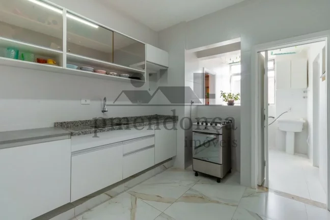 Imagem Apartamento reformado na Rebouças, excelente para morar ou investir!
