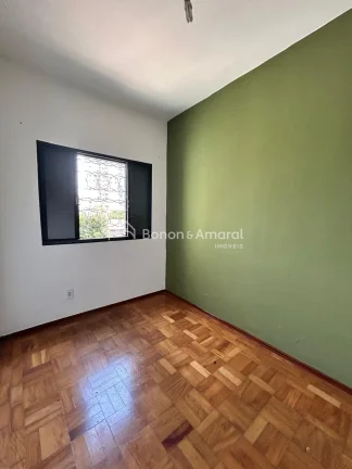 Imagem Excelente oportunidade em uma das regiões mais desejadas da cidade!
Terreno de 330 m², casa reform...