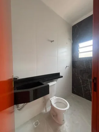 Imagem Casa para Venda em Itanhaém, Jamaica (Praia), 2 dormitórios, 1 suíte, 1 banheiro, 2 vagas