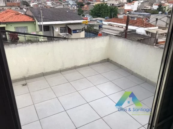 Imagem Sobrado com 157 metros, 3 dormitórios, 2 banheiros, 1 vaga com excelente localização e valor !