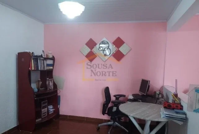 Imagem Casa térrea, 2 dormitórios, sala, cozinha, banheiro, 1 vaga de garagem. 90m².

Localizado a 800 m...