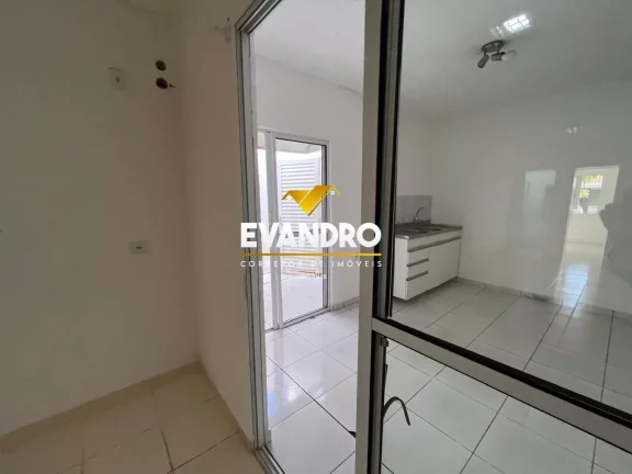 Imagem Casa em Condomínio para Venda em Cuiabá / MT no bairro Jardim Imperial