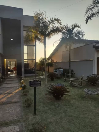 Imagem Linda Casa à Venda no Condomínio Terras de Santa Cruz!