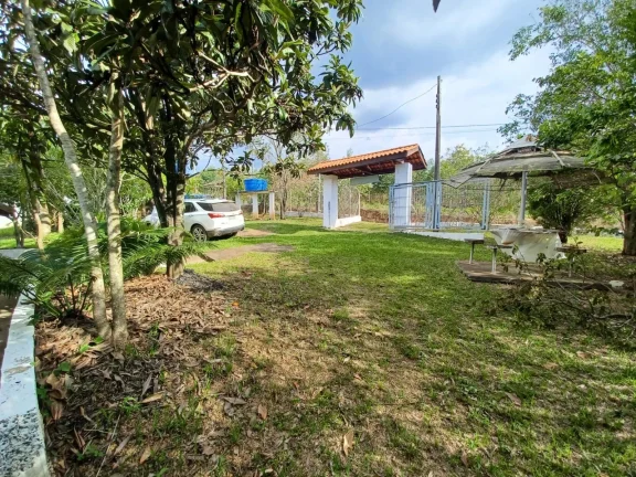 Imagem Linda e aconchegante chácara no Bairro Jurupará em Piedade!