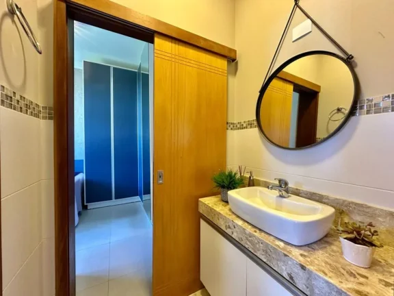 Imagem Casa em Condominio 4 Dormitórios - Bairro Araçá
