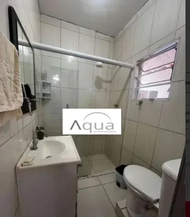 Imagem Casa para Venda em Mongaguá, Balneário Itaguai, 3 dormitórios, 1 suíte, 2 banheiros, 4 vagas